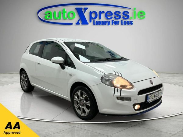 Fiat Punto Hatchback, Petrol, 2015, White