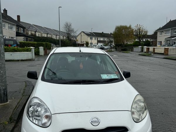 Nissan Micra Hatchback, Petrol, 2011, White