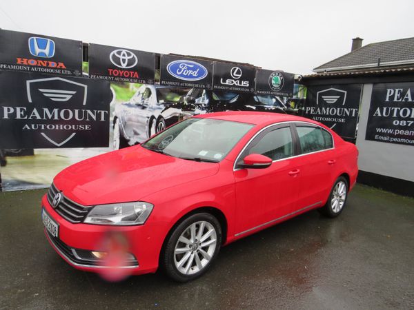 Volkswagen Passat Saloon, Diesel, 2014, Red