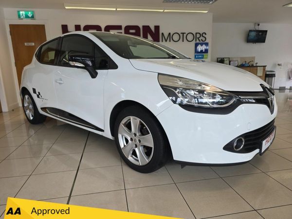 Renault Clio Hatchback, Petrol, 2015, White