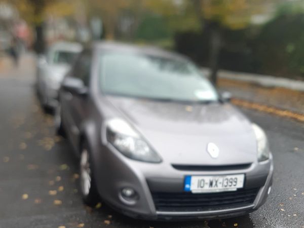 Renault Clio Hatchback, Ethanol Petrol, 2010, Grey