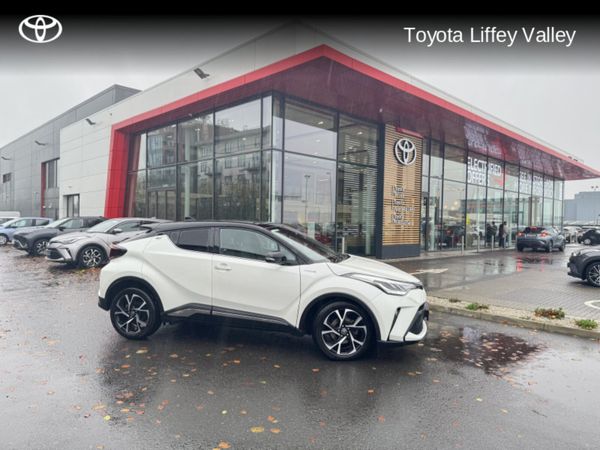 Toyota C-HR SUV, Petrol Hybrid, 2022, White