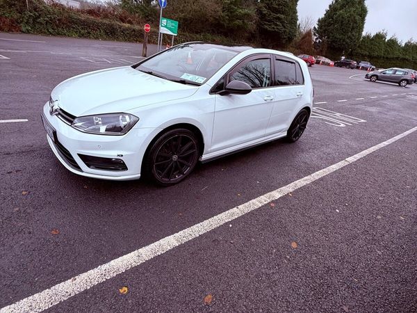 Volkswagen Golf Estate, Diesel, 2017, White
