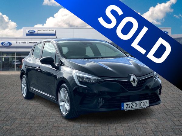 Renault Clio Hatchback, Petrol, 2022, Black