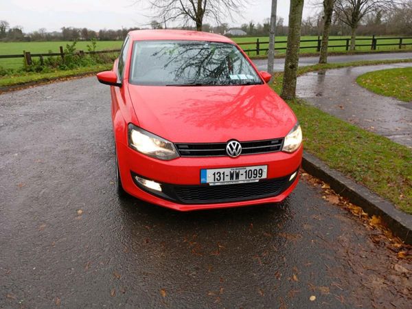 Volkswagen Polo Hatchback, Diesel, 2013, Red