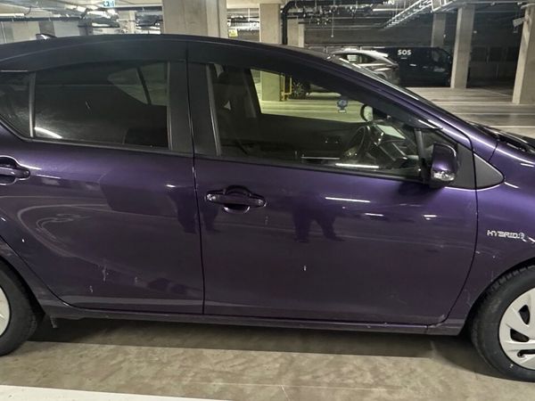 Toyota Aqua Hatchback, Petrol Hybrid, 2017, Purple