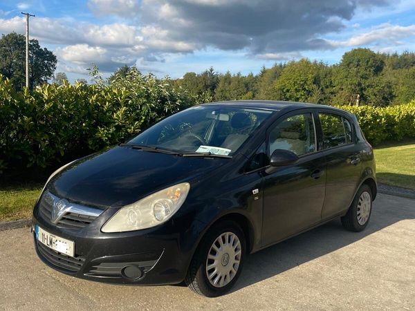 Vauxhall Corsa Hatchback, Diesel, 2011, Black