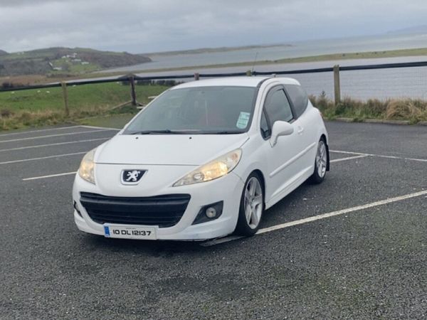 Peugeot 207 Hatchback, Diesel, 2010, White