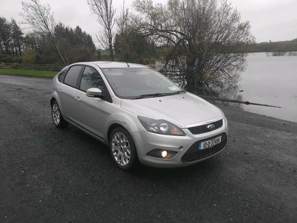 Ford Focus Hatchback, Diesel, 2010, Silver