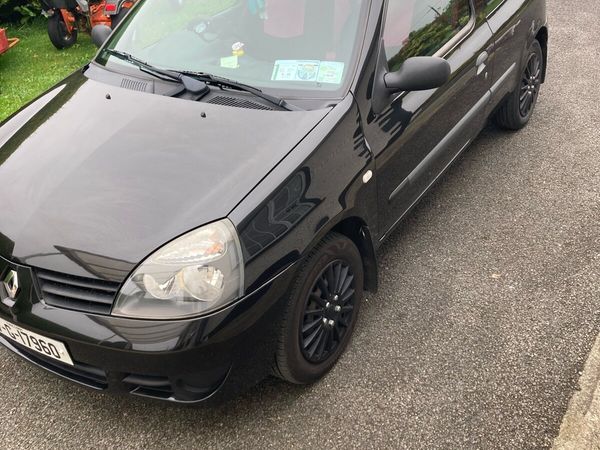 Renault Clio Hatchback, Petrol, 2007, Black