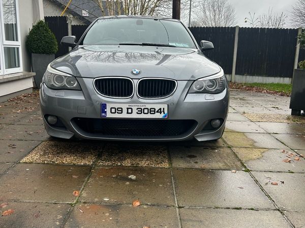 BMW 5-Series Saloon, Diesel, 2009, Grey