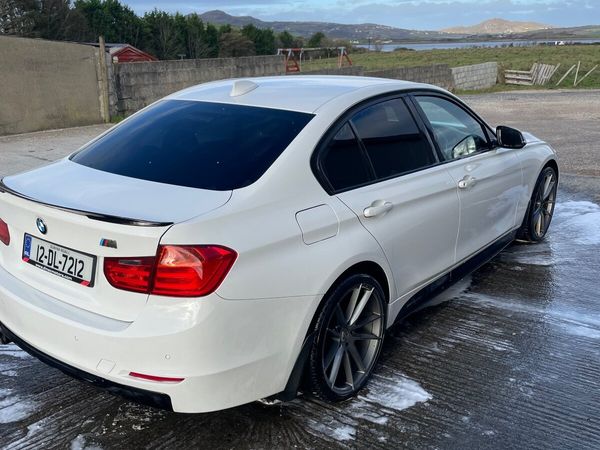 BMW 3-Series Saloon, Diesel, 2012, White