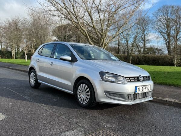 Volkswagen Polo Hatchback, Petrol, 2010, Silver