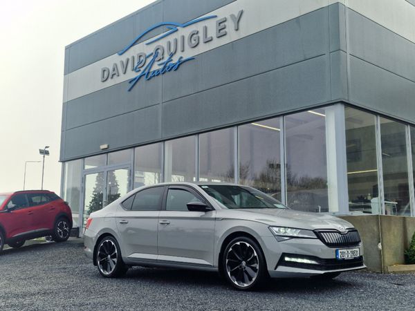 Skoda Superb Hatchback, Petrol Plug-in Hybrid, 2020, Grey