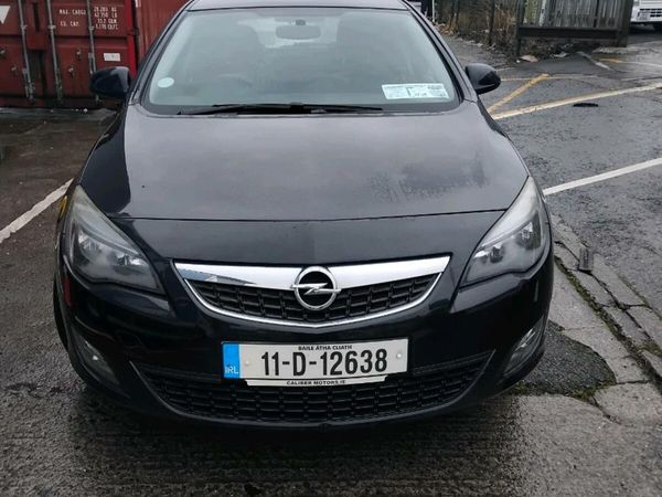 Opel Insignia Saloon, Diesel, 2011, Black