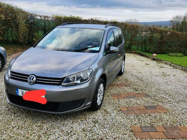 Volkswagen Touran MPV, Diesel, 2011, Grey