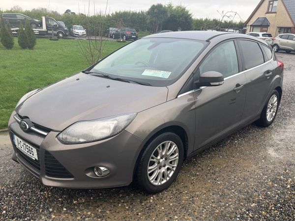 Ford Focus Hatchback, Diesel, 2011, Brown