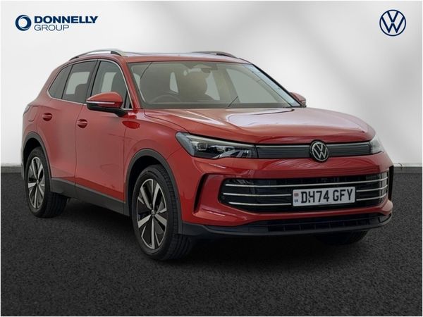 Volkswagen Tiguan Estate, Diesel, 2025, Red