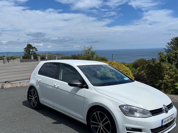Volkswagen Golf Hatchback, Diesel, 2014, White