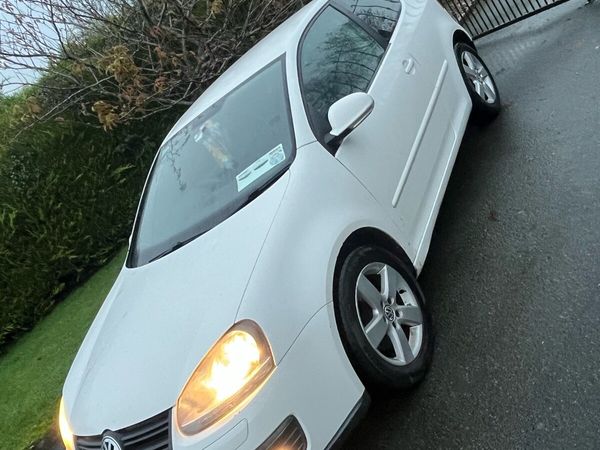 Volkswagen Golf Hatchback, Diesel, 2008, White