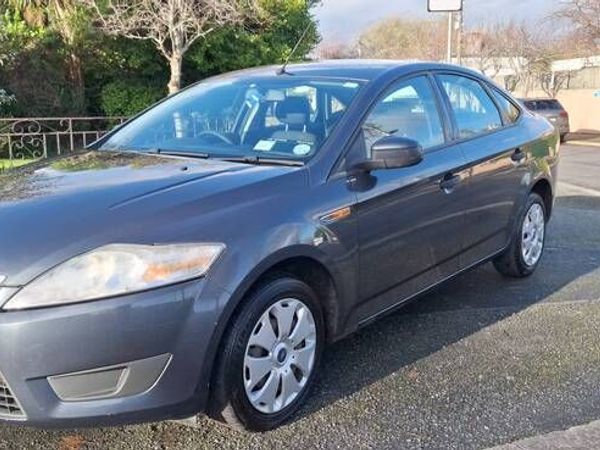 Ford Mondeo Saloon, Petrol, 2008, Grey