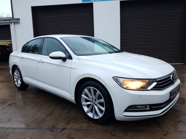Volkswagen Passat Saloon, Diesel, 2015, White