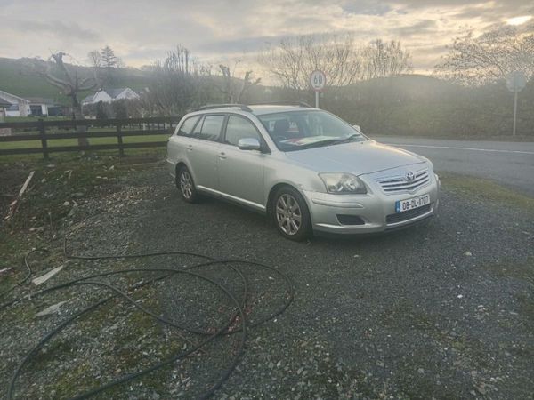 Toyota Avensis Estate, Diesel, 2008, Silver