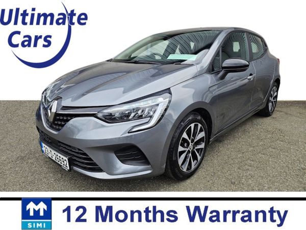 Renault Clio Hatchback, Petrol, 2023, Grey