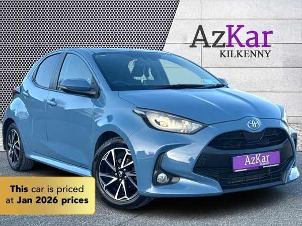 Toyota Yaris Hatchback, Petrol, 2021, Blue