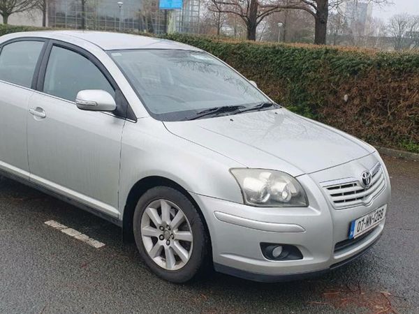 Toyota Avensis Saloon, Diesel, 2007, Silver