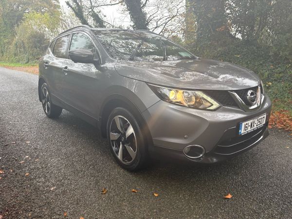 Nissan Qashqai Hatchback, Diesel, 2016, Grey