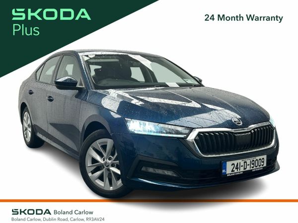 Skoda Octavia Saloon, Petrol Hybrid, 2024, Blue
