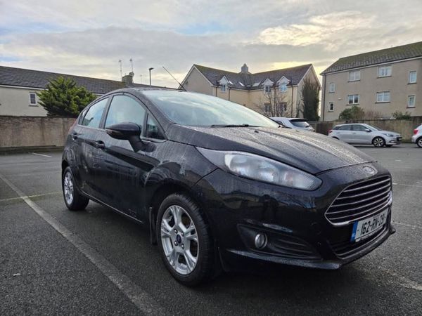 Ford Fiesta Hatchback, Petrol, 2016, Black