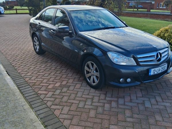 Mercedes-Benz C-Class Saloon, Diesel, 2012, Black
