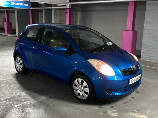 Toyota Yaris Hatchback, Petrol, 2007, Blue