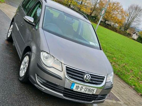 Volkswagen Touran MPV, Diesel, 2010, Grey