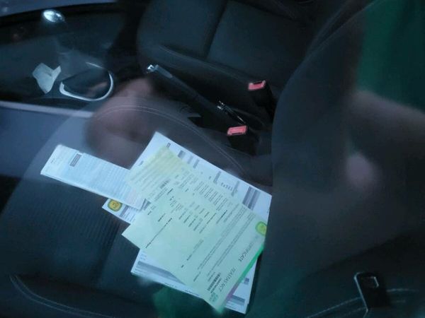 Renault Clio Hatchback, Ethanol Petrol, 2010, Gold