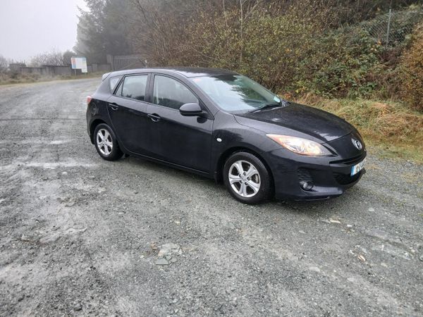 Mazda Mazda3 Hatchback, Diesel, 2012, Black