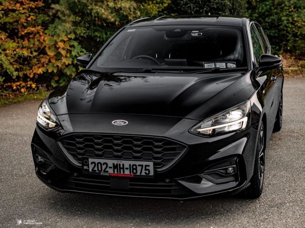 Ford Focus Hatchback, Diesel, 2020, Black
