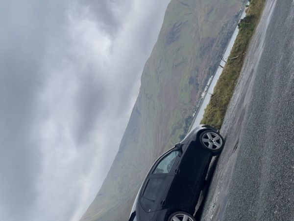 Volkswagen Jetta Saloon, Diesel, 2010, Black