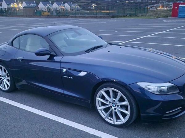 BMW Z4 Convertible, Petrol, 2011, Blue