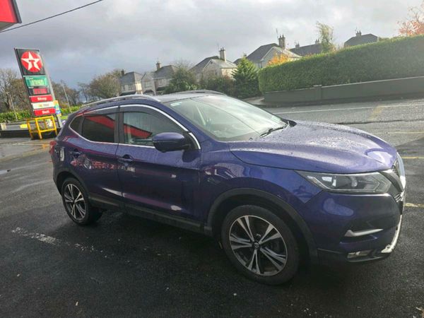 Nissan Qashqai Hatchback, Diesel, 2018, Blue
