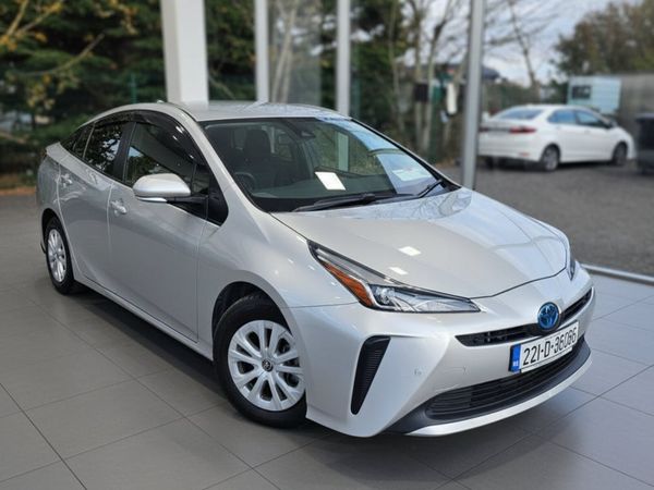 Toyota Prius Hatchback, Petrol Hybrid, 2022, Silver