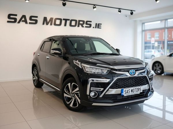 Toyota Raize Hatchback, Petrol Hybrid, 2020, Black