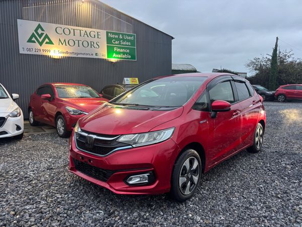 Honda Fit Hatchback, Petrol Hybrid, 2017, Red
