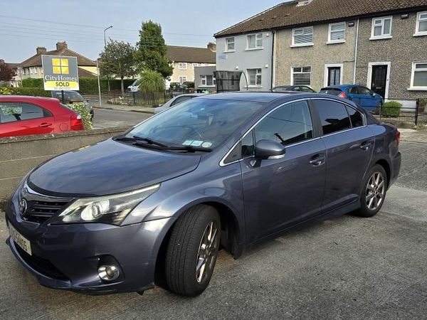 Toyota Avensis Saloon, Diesel, 2011, Blue