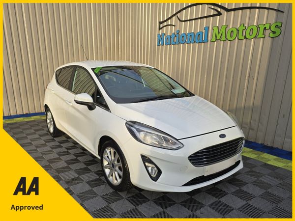 Ford Fiesta Hatchback, Petrol, 2018, White