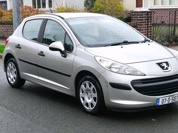 Peugeot 207 Hatchback, Petrol, 2007, Silver