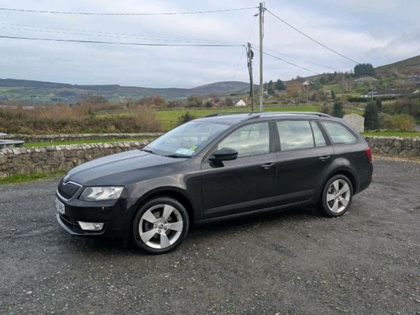 Skoda Octavia Estate, Diesel, 2014, Black