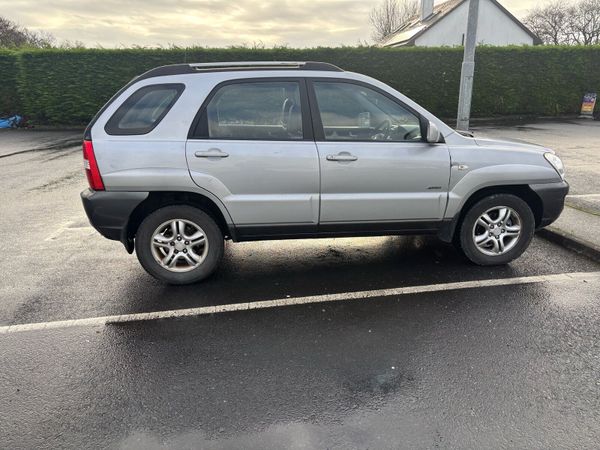 Kia Sportage SUV, Diesel, 2007, Silver